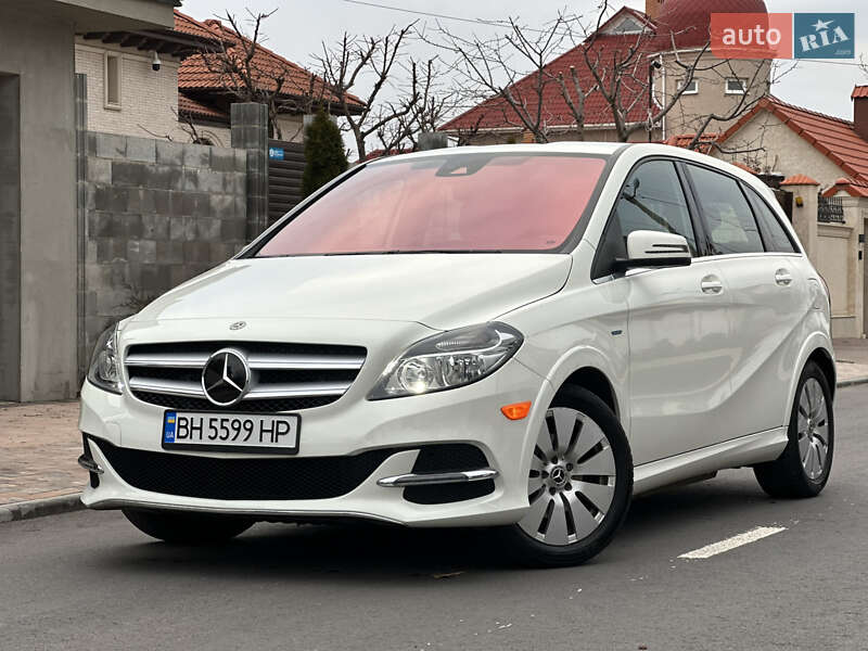Mercedes-Benz B-Class 2017