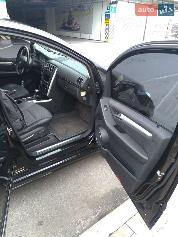 Хетчбек Mercedes-Benz B-Class 2010 в Києві