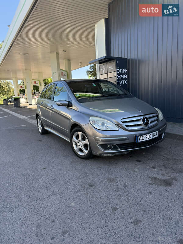 Хетчбек Mercedes-Benz B-Class 2006 в 