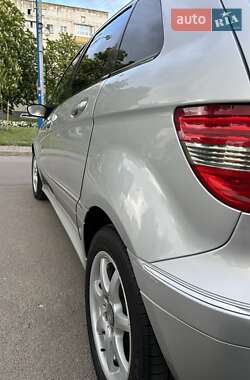 Хетчбек Mercedes-Benz B-Class 2006 в 