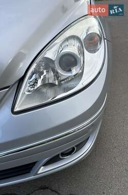 Хетчбек Mercedes-Benz B-Class 2006 в 