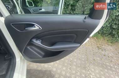 Хэтчбек Mercedes-Benz B-Class 2014 в 