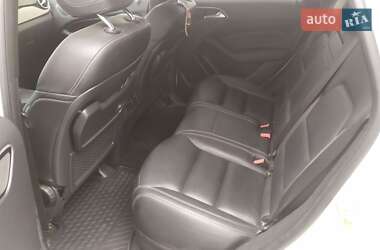 Хэтчбек Mercedes-Benz B-Class 2015 в 