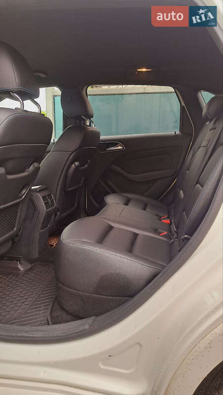 Хэтчбек Mercedes-Benz B-Class 2015 в Киеве