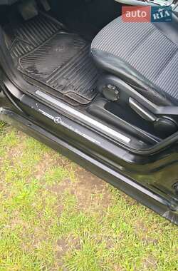 Хэтчбек Mercedes-Benz B-Class 2006 в 