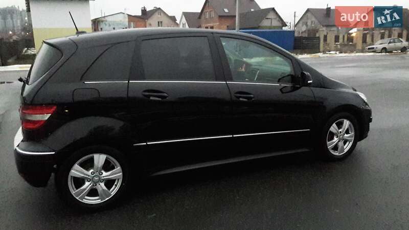 Хэтчбек Mercedes-Benz B-Class 2011 в Буче