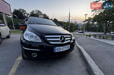 Хэтчбек Mercedes-Benz B-Class 2008 в 