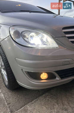 Хетчбек Mercedes-Benz B-Class 2006 в 