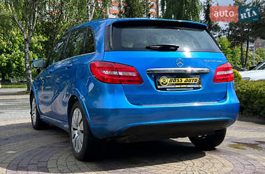 Хэтчбек Mercedes-Benz B-Class 2014 в 