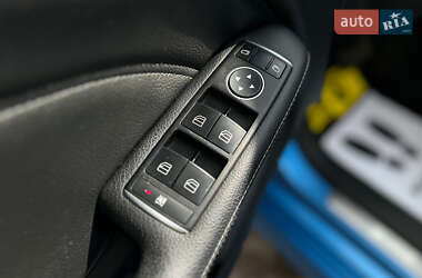 Хэтчбек Mercedes-Benz B-Class 2014 в 