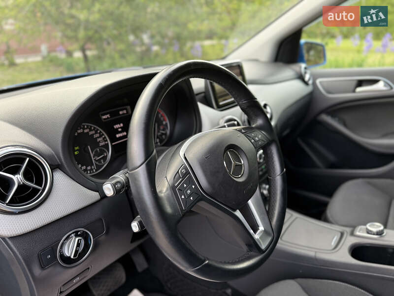 Хэтчбек Mercedes-Benz B-Class 2013 в Одессе