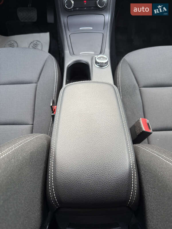 Хэтчбек Mercedes-Benz B-Class 2013 в Одессе