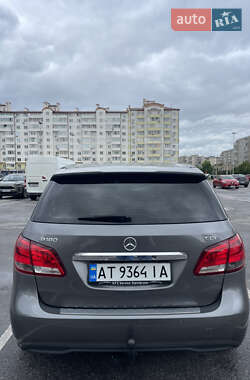Хэтчбек Mercedes-Benz B-Class 2015 в 