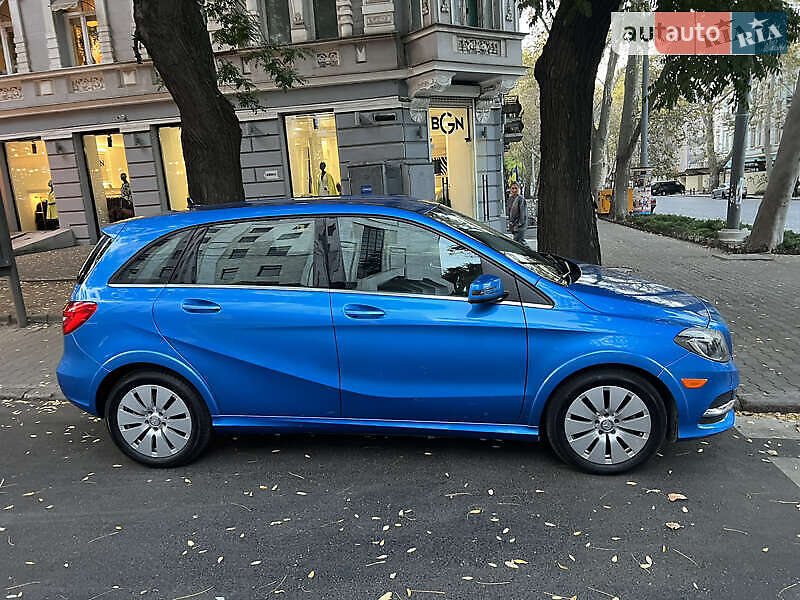 Хэтчбек Mercedes-Benz B-Class 2014 в Одессе