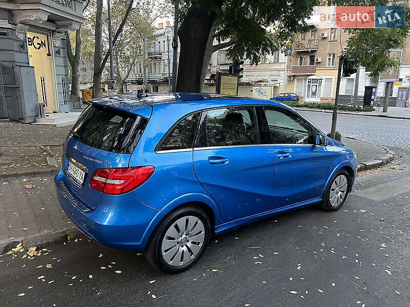 Хэтчбек Mercedes-Benz B-Class 2014 в Одессе