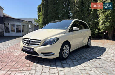 Хэтчбек Mercedes-Benz B-Class 2014 в 
