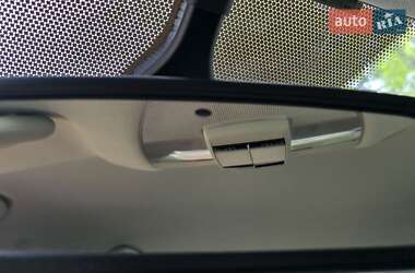 Хетчбек Mercedes-Benz B-Class 2011 в 