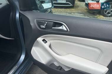 Хэтчбек Mercedes-Benz B-Class 2015 в 