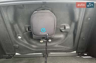 Хэтчбек Mercedes-Benz B-Class 2015 в 