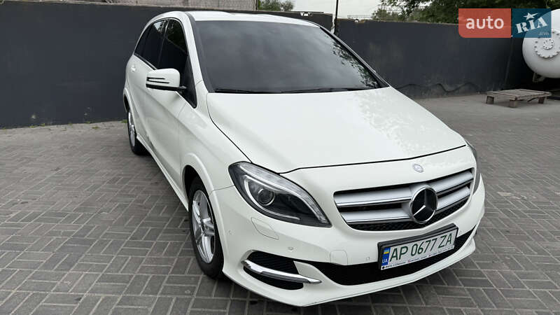 Mercedes-Benz B-Class 2015