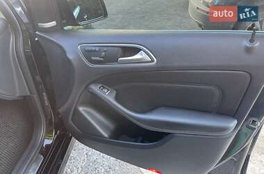 Хэтчбек Mercedes-Benz B-Class 2014 в 