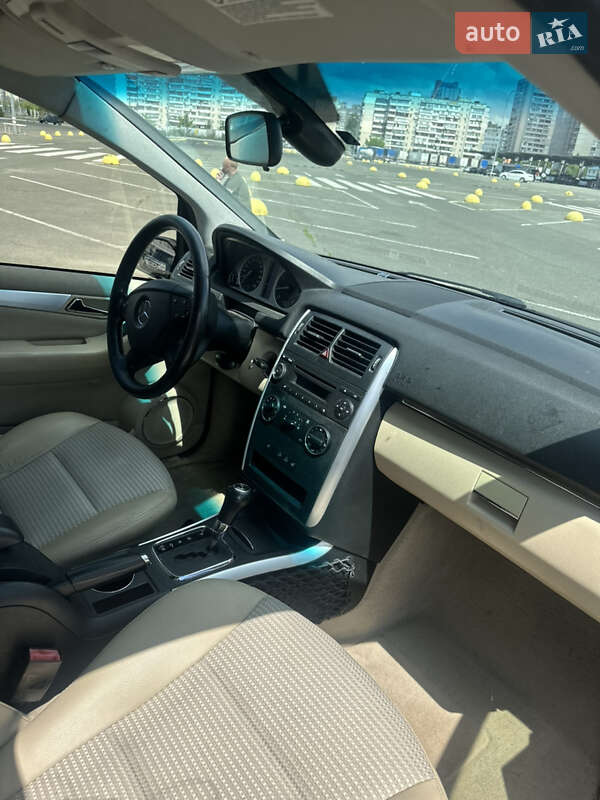 Хэтчбек Mercedes-Benz B-Class 2006 в Киеве