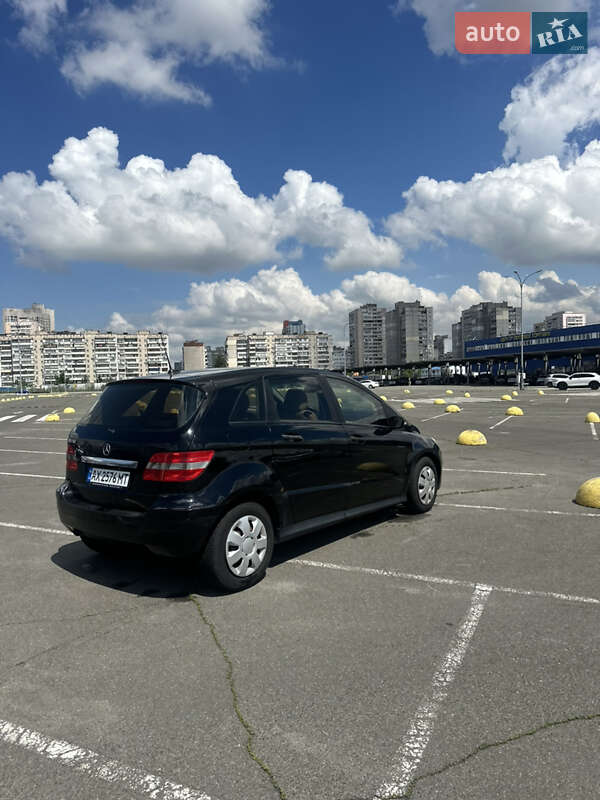 Хэтчбек Mercedes-Benz B-Class 2006 в Киеве
