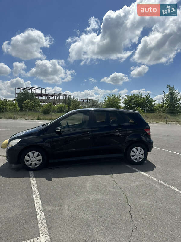 Хэтчбек Mercedes-Benz B-Class 2006 в Киеве