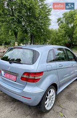 Хэтчбек Mercedes-Benz B-Class 2007 в 
