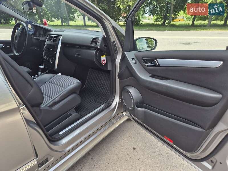 Хэтчбек Mercedes-Benz B-Class 2008 в Сумах