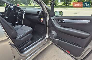 Хетчбек Mercedes-Benz B-Class 2008 в 