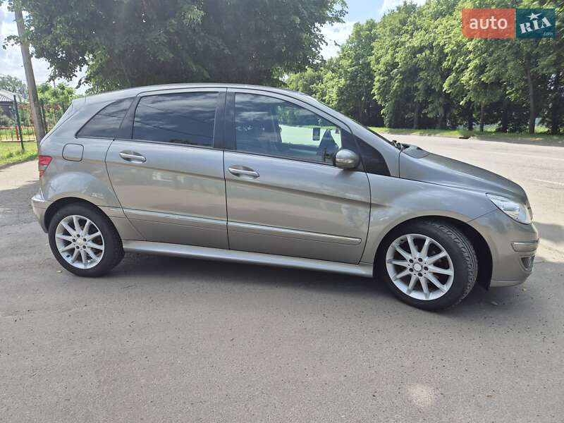 Хэтчбек Mercedes-Benz B-Class 2008 в Сумах