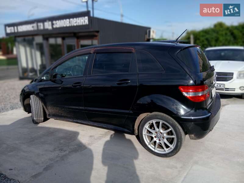Хэтчбек Mercedes-Benz B-Class 2011 в Киеве