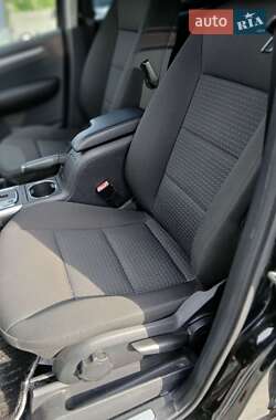 Хетчбек Mercedes-Benz B-Class 2011 в 