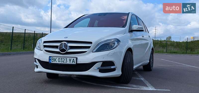 Хетчбек Mercedes-Benz B-Class 2015 в Рівному