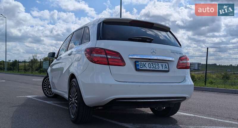 Хетчбек Mercedes-Benz B-Class 2015 в Рівному