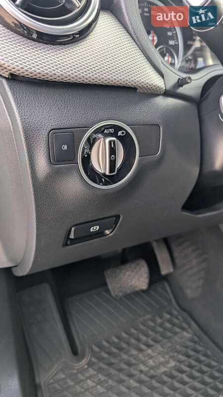 Хетчбек Mercedes-Benz B-Class 2015 в Рівному