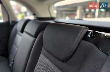 Хэтчбек Mercedes-Benz B-Class 2006 в 