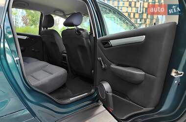 Хэтчбек Mercedes-Benz B-Class 2006 в 