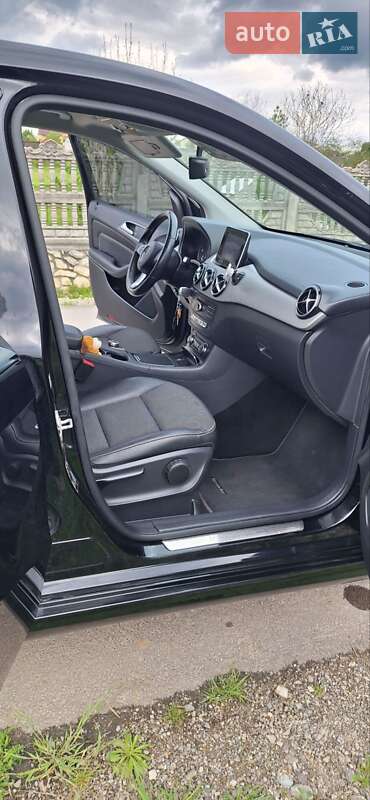 Хэтчбек Mercedes-Benz B-Class 2016 в Тернополе