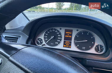 Хэтчбек Mercedes-Benz B-Class 2005 в 