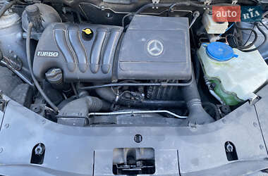 Хэтчбек Mercedes-Benz B-Class 2005 в 