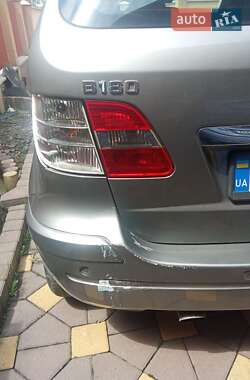 Хэтчбек Mercedes-Benz B-Class 2006 в 