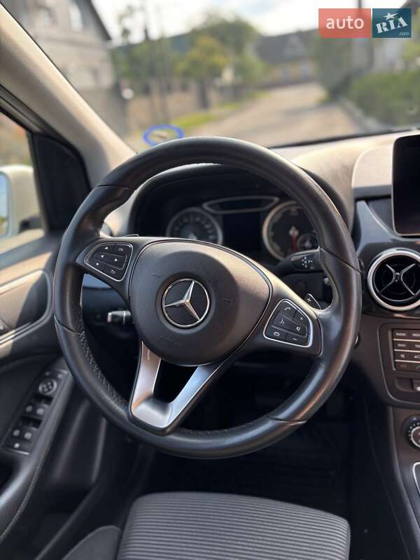 Хэтчбек Mercedes-Benz B-Class 2017 в Ровно