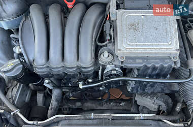 Хэтчбек Mercedes-Benz B-Class 2006 в 