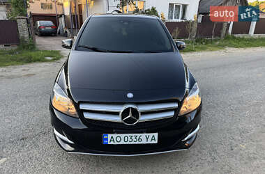 Хэтчбек Mercedes-Benz B-Class 2015 в Тячеве