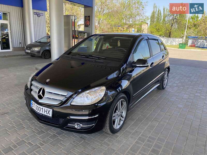 Mercedes-Benz B-Class 2010