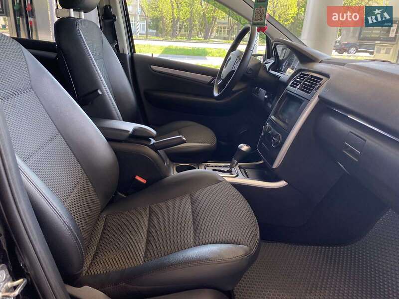 Хэтчбек Mercedes-Benz B-Class 2010 в Николаеве