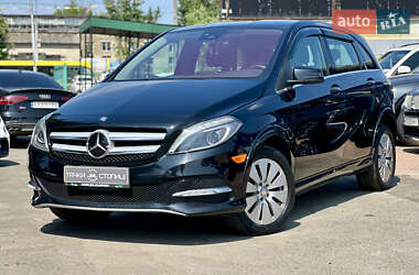 Хэтчбек Mercedes-Benz B-Class 2014 в Киеве
