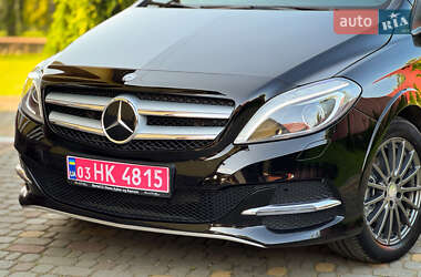 Хэтчбек Mercedes-Benz B-Class 2015 в 